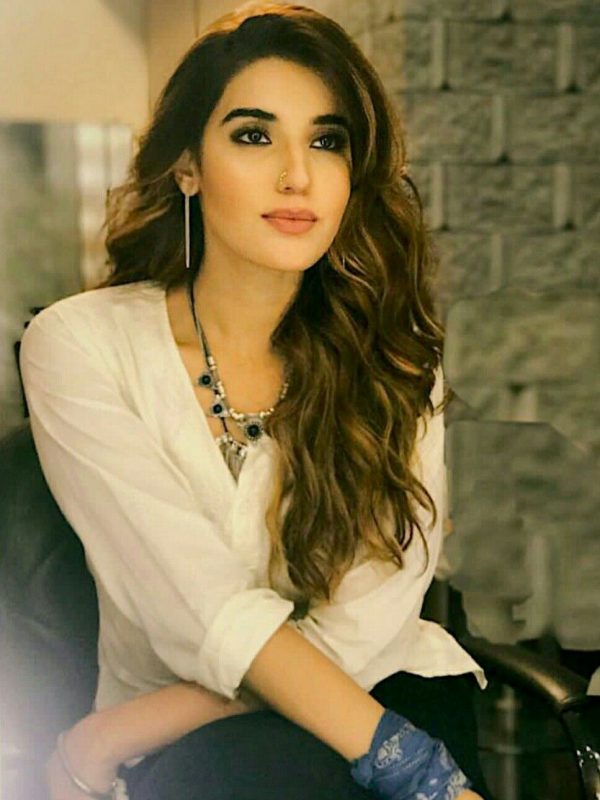 escorts in karachi